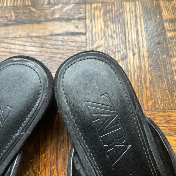 ZARA Black Pointy Silver Sudded Low-Heeled Mules (Sz 38) - Picture 5 of 11